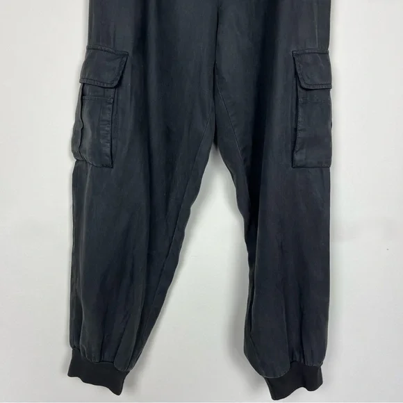 ALICE + OLIVIA DEDE SMOCKED CARGO PANTS IN BLACK SIZE LARGE - Picture 8 of 14